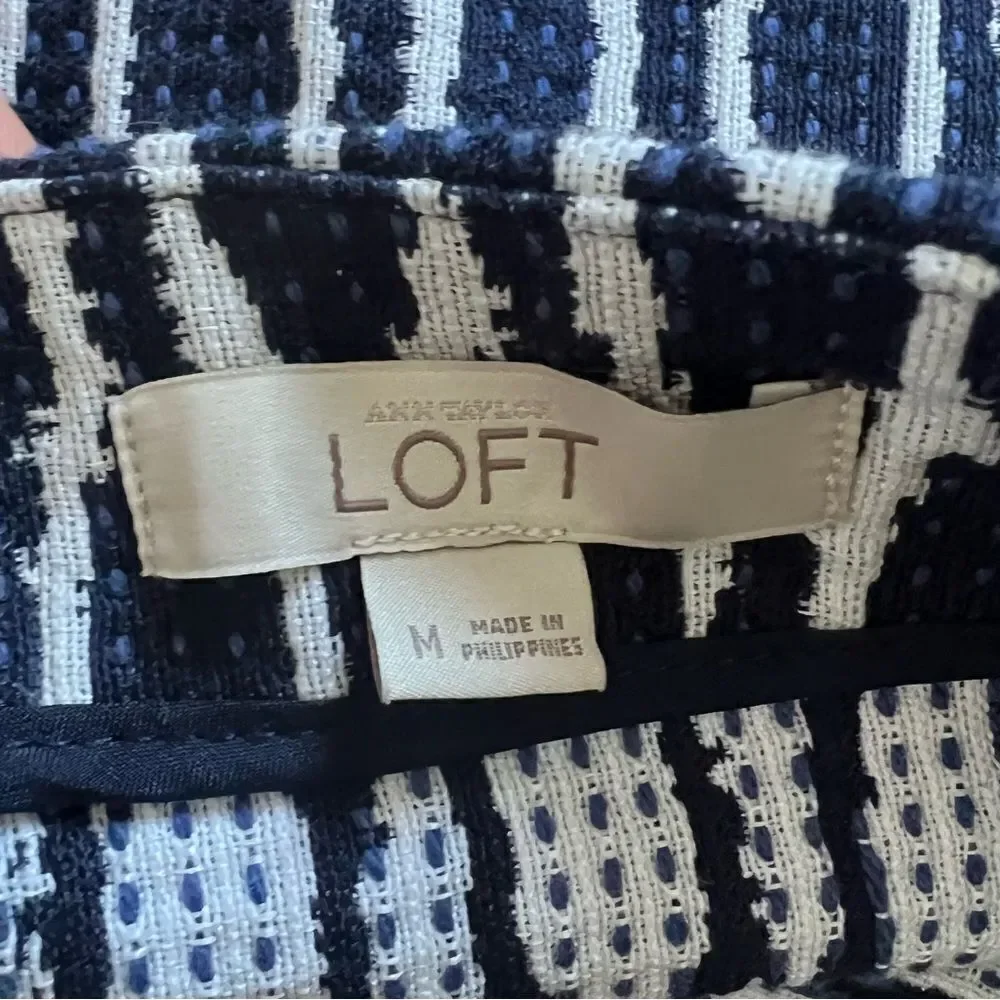 - Loft asymmetrical navy/white cotton blend skirt Sz M